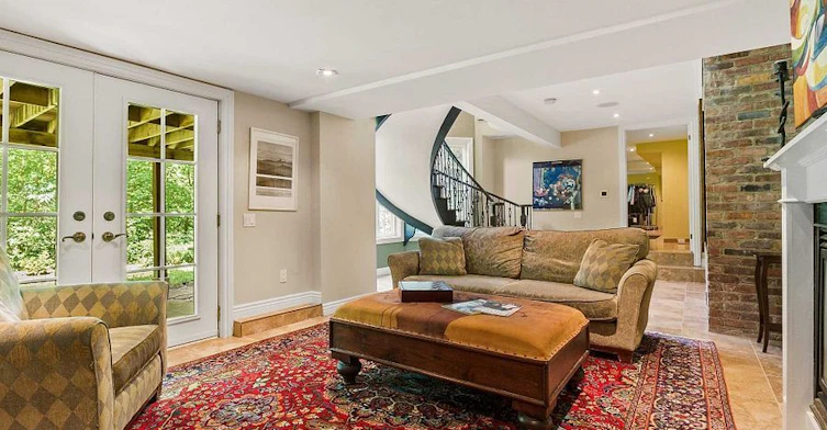 22 Deanbank Drive, Markham, ON, L3T 1Z3 - 4