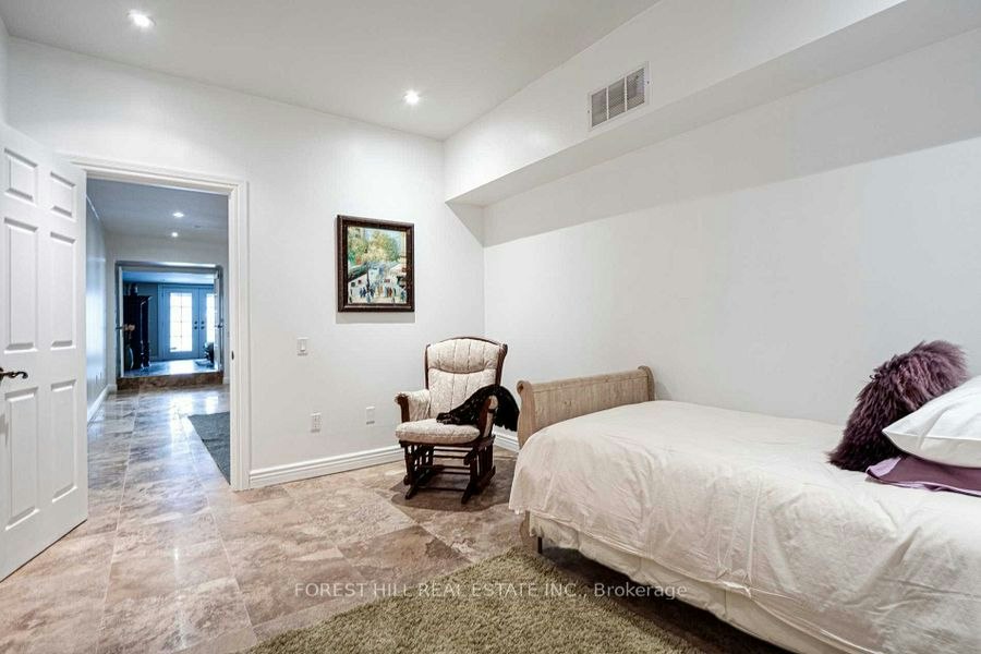 22 Deanbank Drive, Markham, ON, L3T 1Z3 - 18