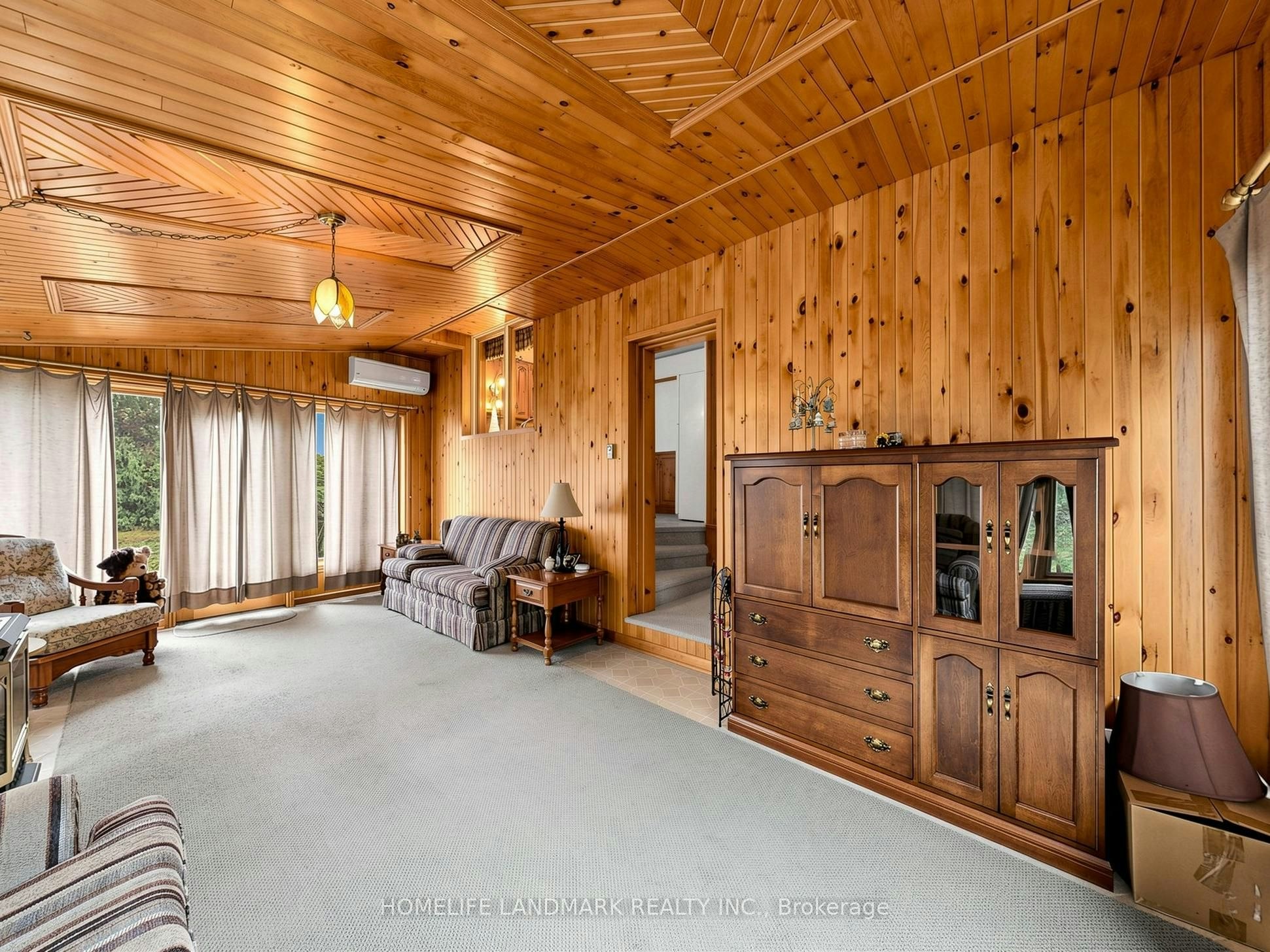 85 Patricia Drive, King, ON, L7B 1H5 - 7