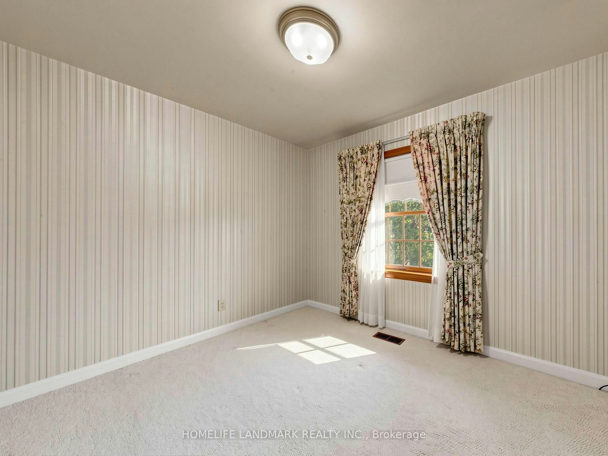 85 Patricia Drive, King, ON, L7B 1H5 - 11
