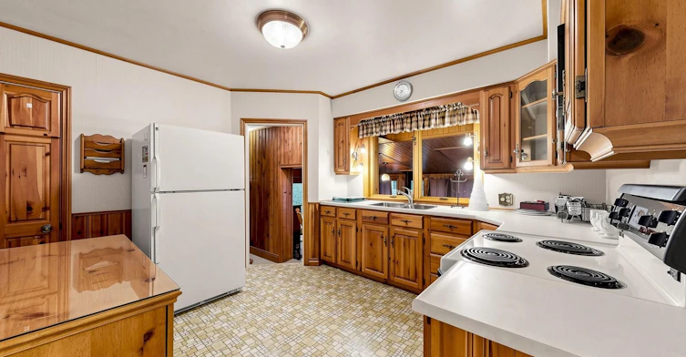 85 Patricia Drive, King, ON, L7B 1H5 - 9