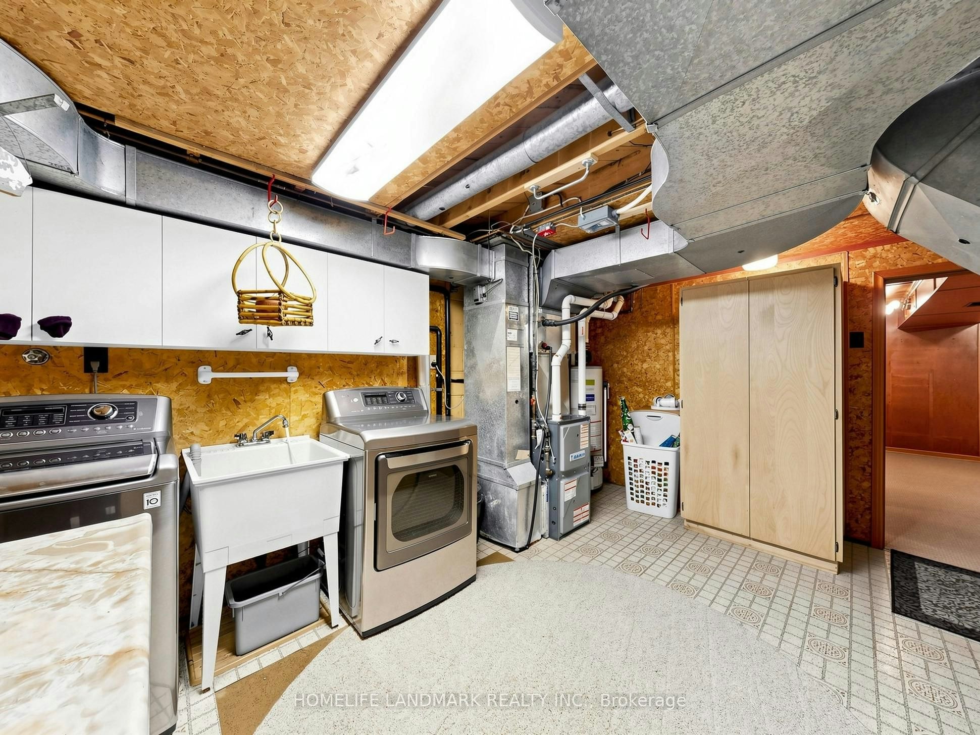 85 Patricia Drive, King, ON, L7B 1H5 - 18