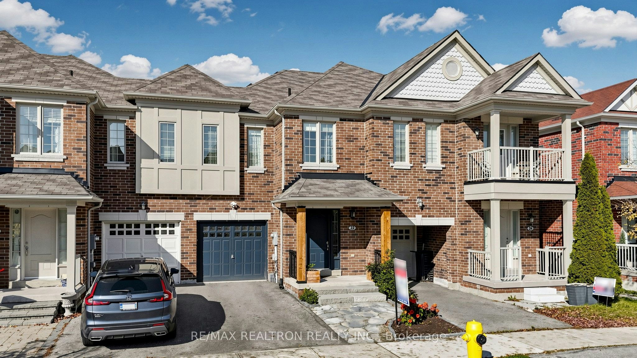 22 Coranto Way, Vaughan, ON, L4H 3P6