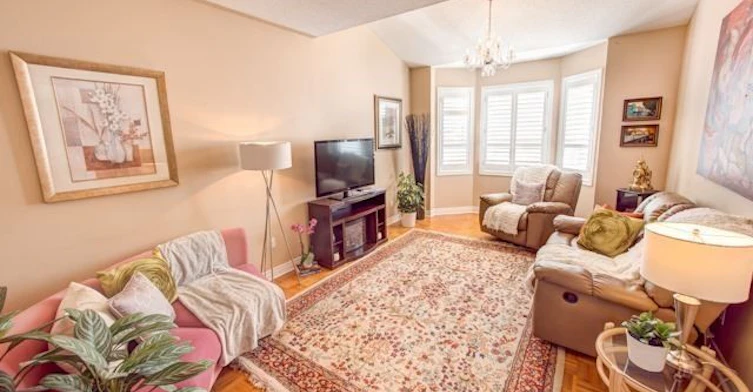 65 Earl Stewart Drive, Aurora, ON, L4G 7P4 - 4