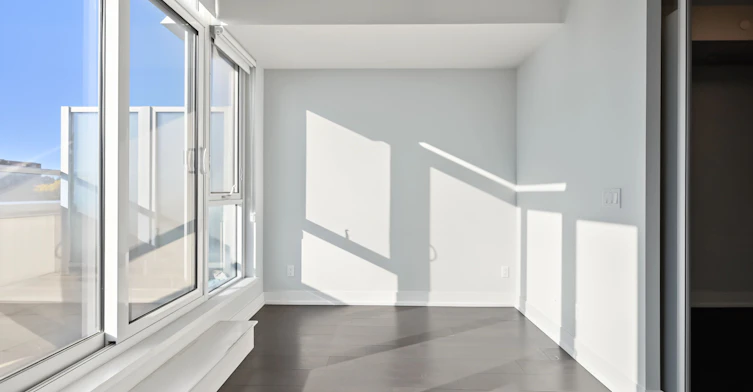 528-9471 Yonge Street, Richmond Hill, ON, L4C 0Z5 - 6
