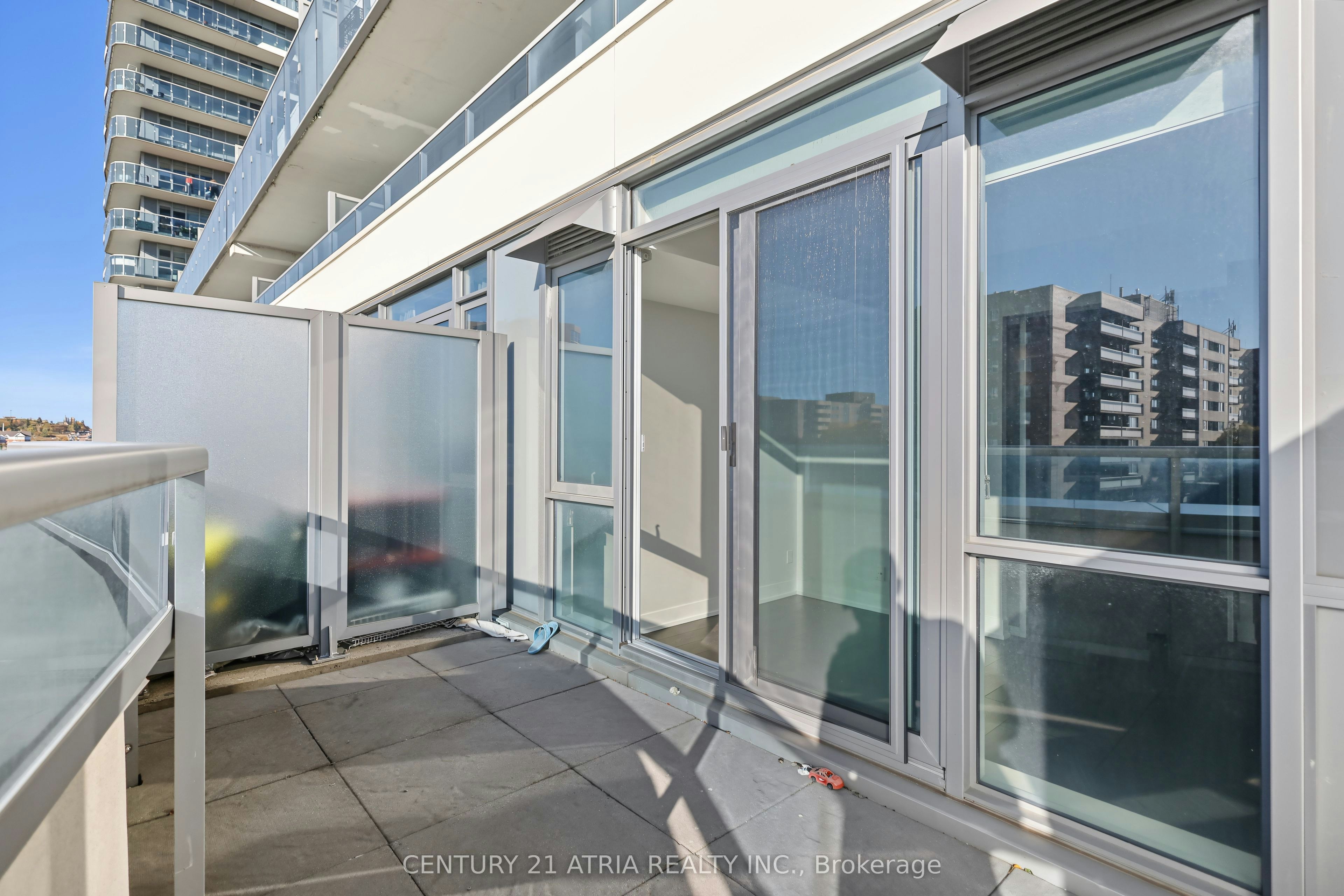 528-9471 Yonge Street, Richmond Hill, ON, L4C 0Z5 - 17