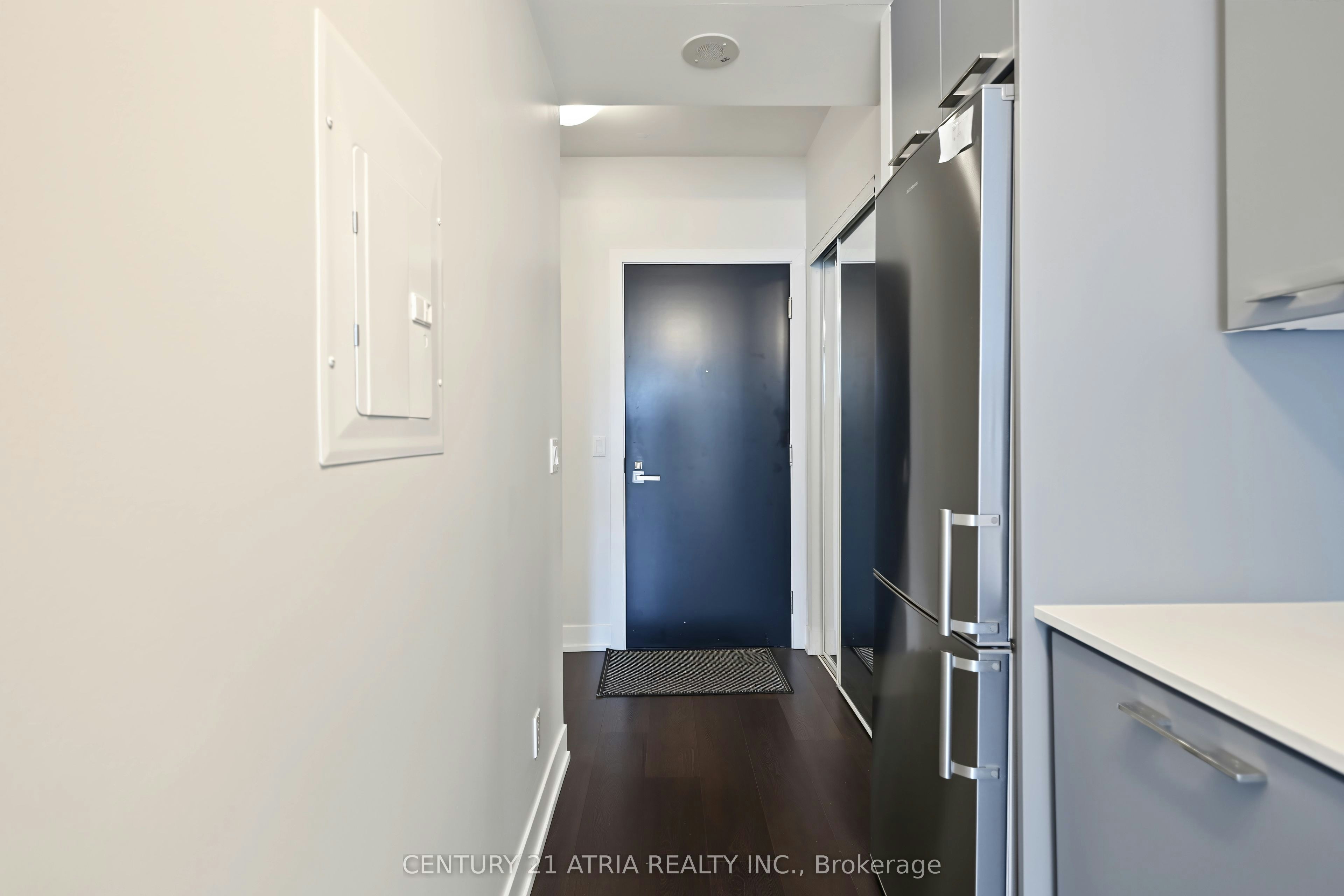 528-9471 Yonge Street, Richmond Hill, ON, L4C 0Z5 - 2