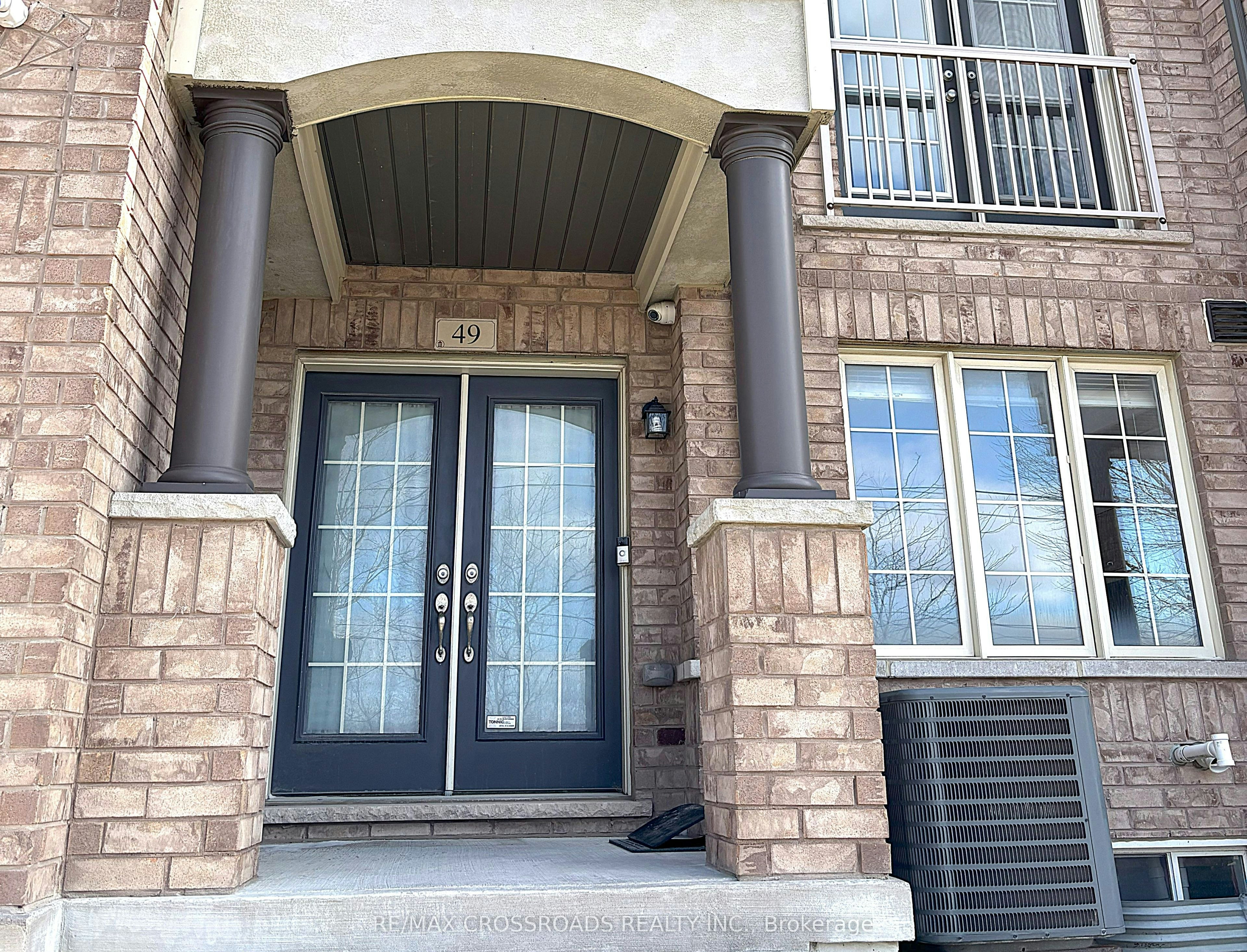 49 Memon Place, Markham, ON, L6E 0S1