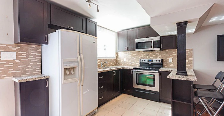 Basement-111 Deerwood Crescent, Richmond Hill, ON, L4E 4B3 - 4
