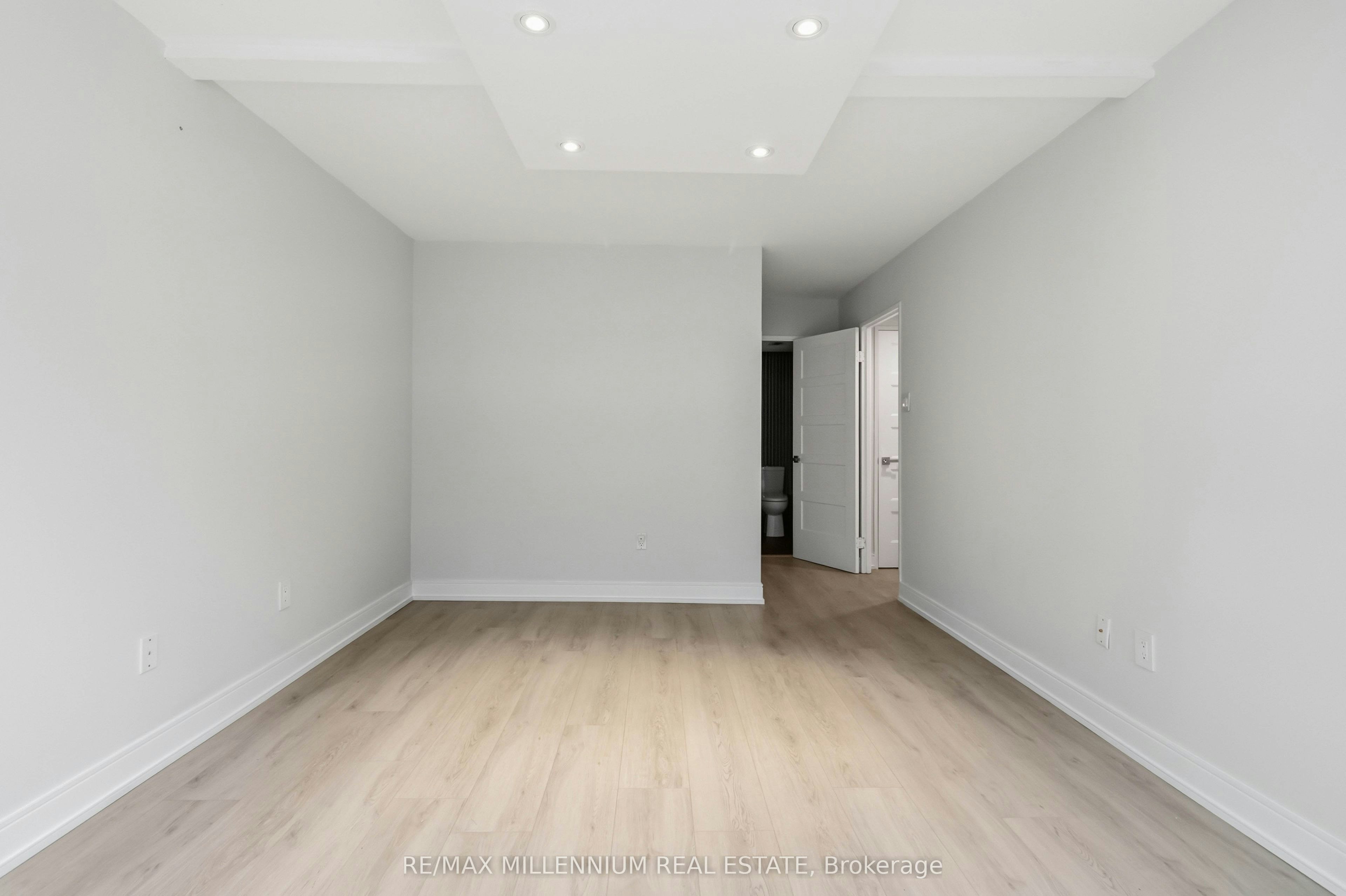223-7805 Bayview Avenue, Markham, ON, L3T 7N1 - 29