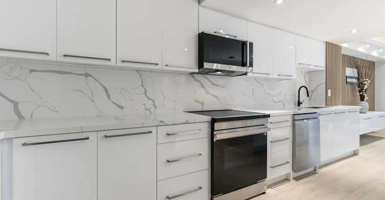 223-7805 Bayview Avenue, Markham, ON, L3T 7N1 - 7