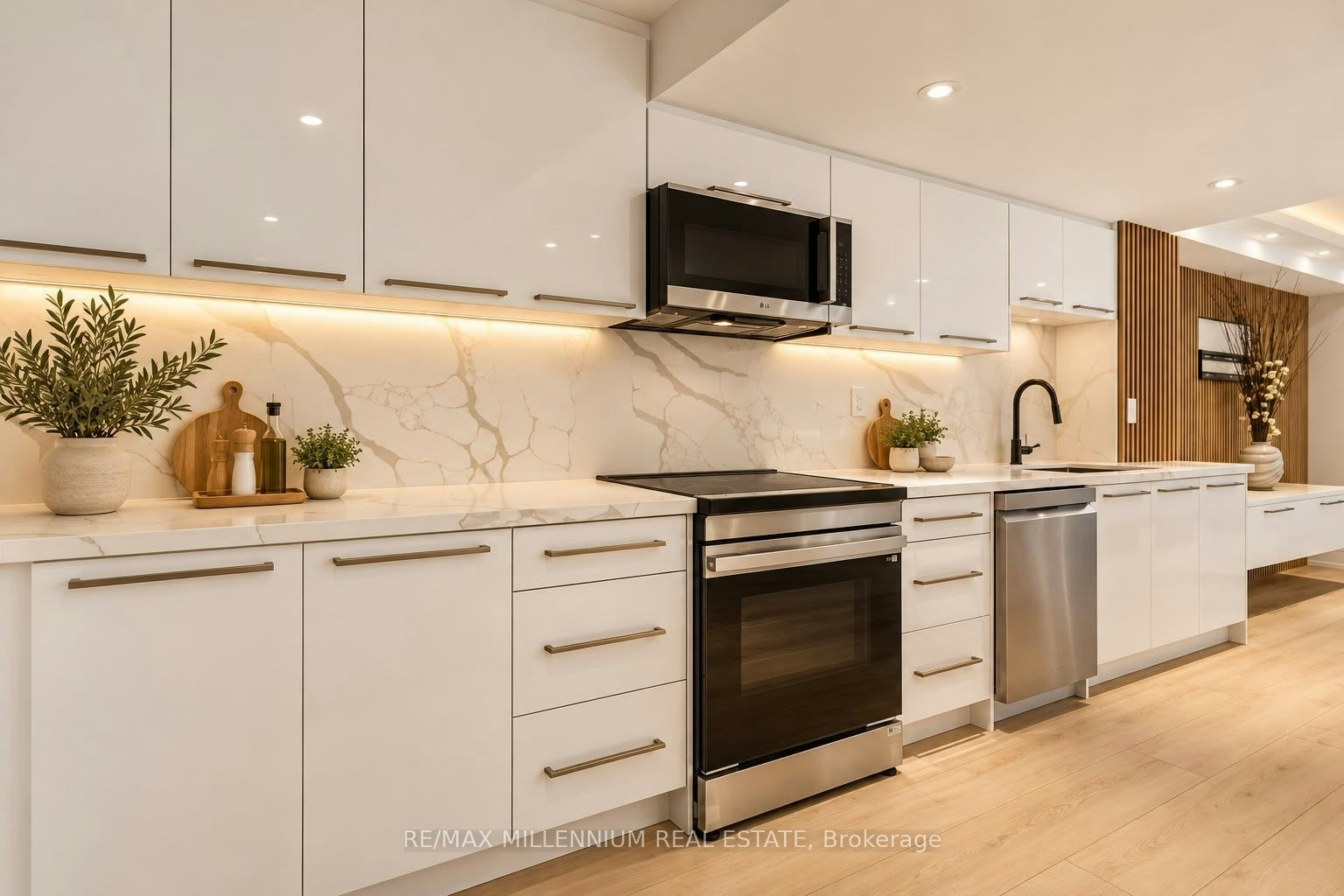 223-7805 Bayview Avenue, Markham, ON, L3T 7N1 - 42