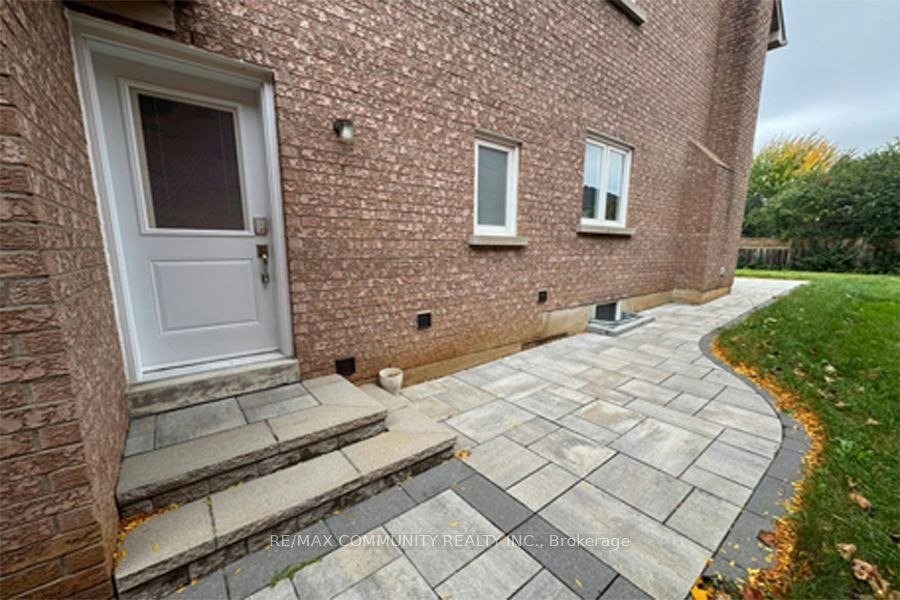 Basement-45 Fern Avenue, Richmond Hill, ON, L4B 3R5 - 3