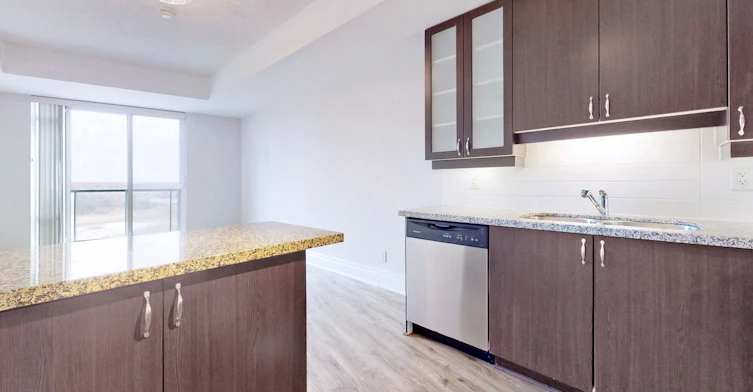 610-111 Upper Duke Crescent, Markham, ON, L6G 0C8 - 14