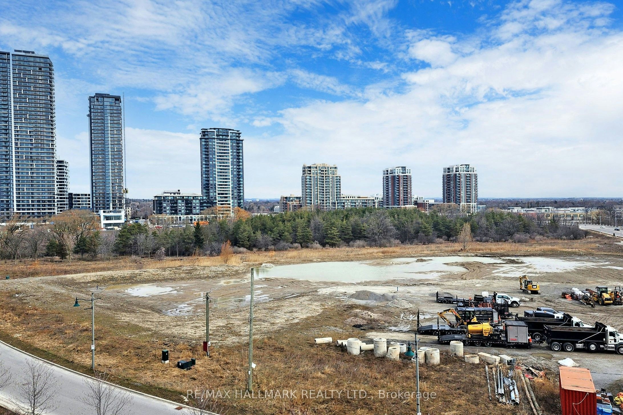 610-111 Upper Duke Crescent, Markham, ON, L6G 0C8 - 25