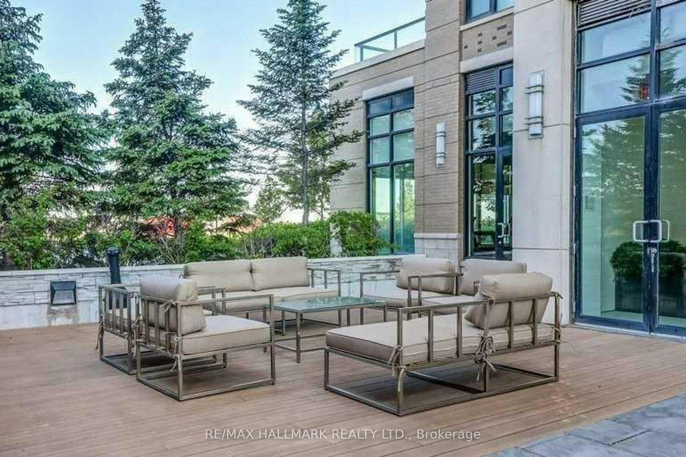 610-111 Upper Duke Crescent, Markham, ON, L6G 0C8 - 27