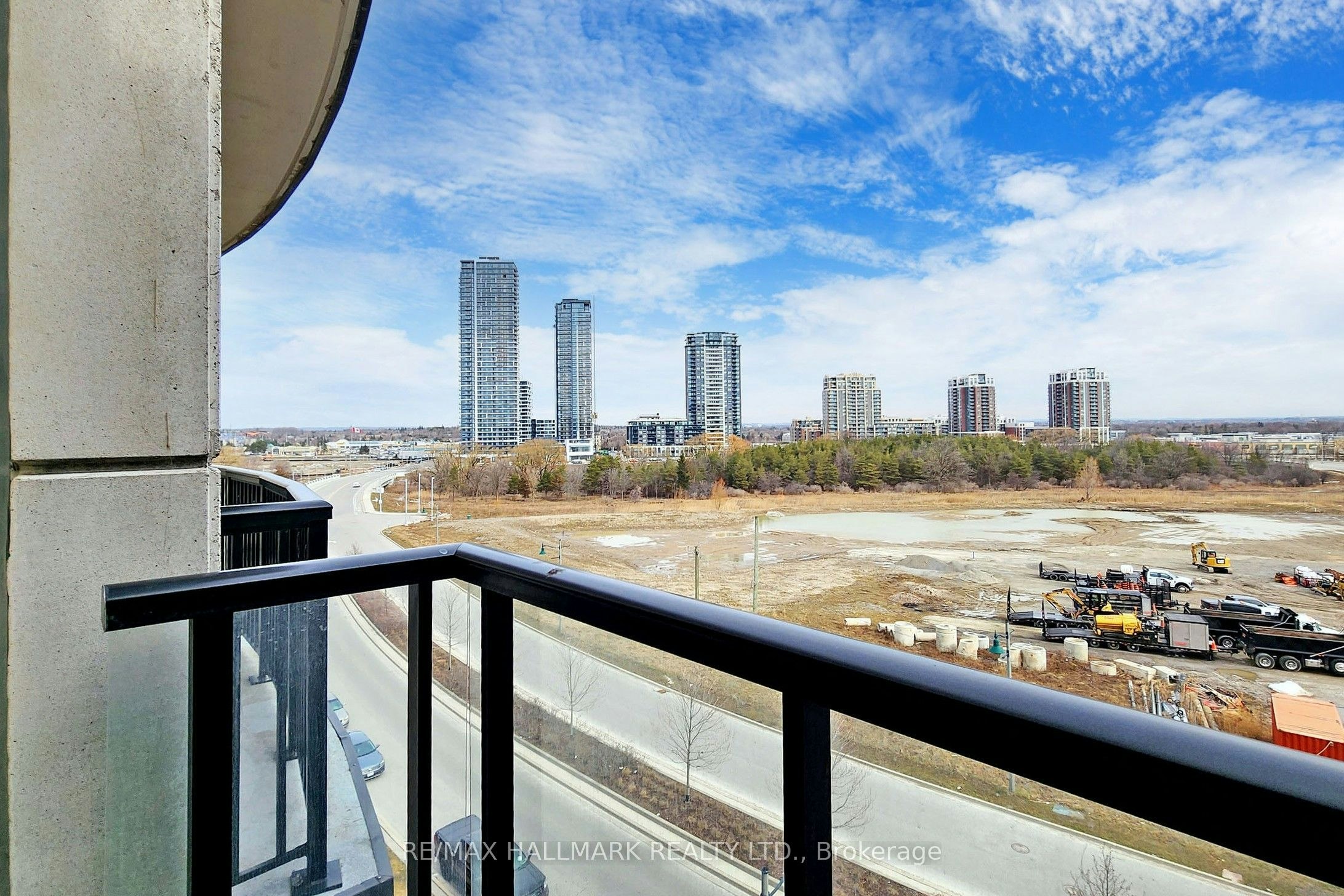 610-111 Upper Duke Crescent, Markham, ON, L6G 0C8 - 24