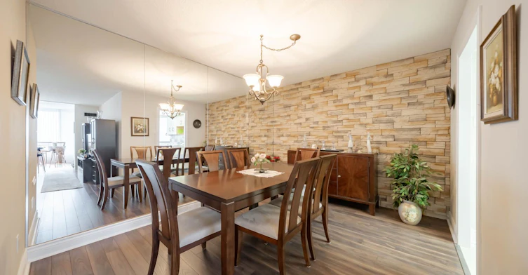 605-7460 Bathurst Street, Vaughan, ON, L4J 7K9 - 4