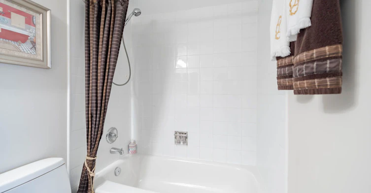 605-7460 Bathurst Street, Vaughan, ON, L4J 7K9 - 36