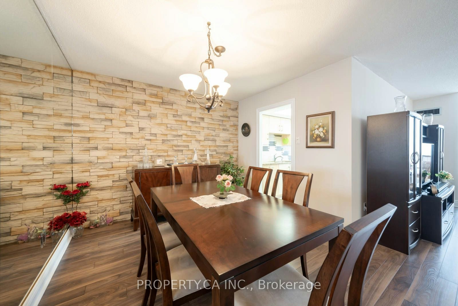 605-7460 Bathurst Street, Vaughan, ON, L4J 7K9 - 5