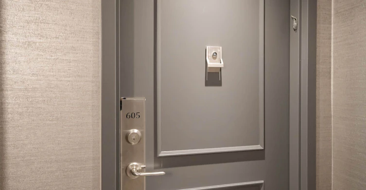 605-7460 Bathurst Street, Vaughan, ON, L4J 7K9 - 2