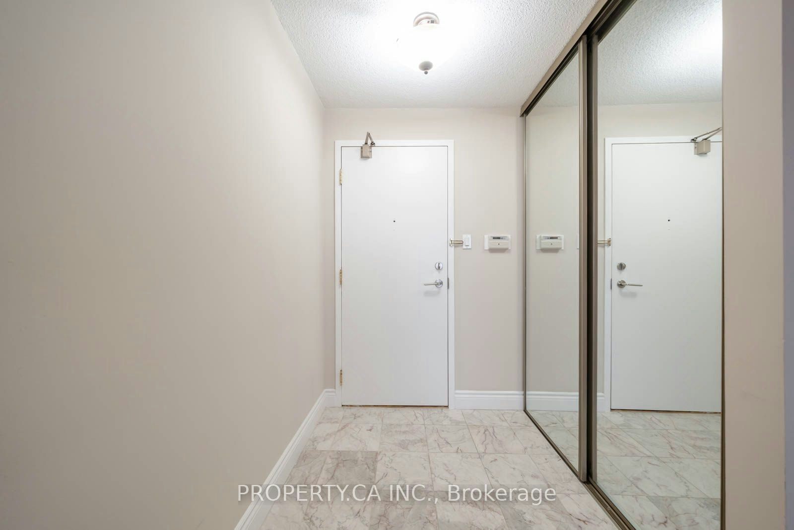 605-7460 Bathurst Street, Vaughan, ON, L4J 7K9 - 3