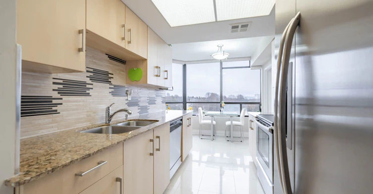 605-7460 Bathurst Street, Vaughan, ON, L4J 7K9 - 15