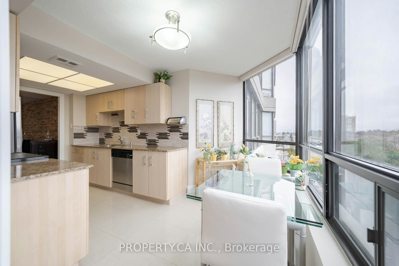 605-7460 Bathurst Street, Vaughan, ON, L4J 7K9 - 19