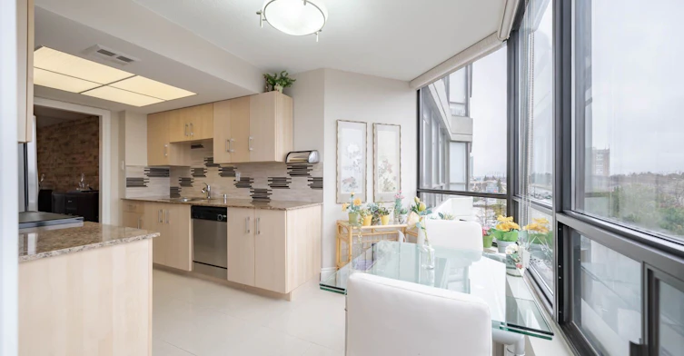 605-7460 Bathurst Street, Vaughan, ON, L4J 7K9 - 19