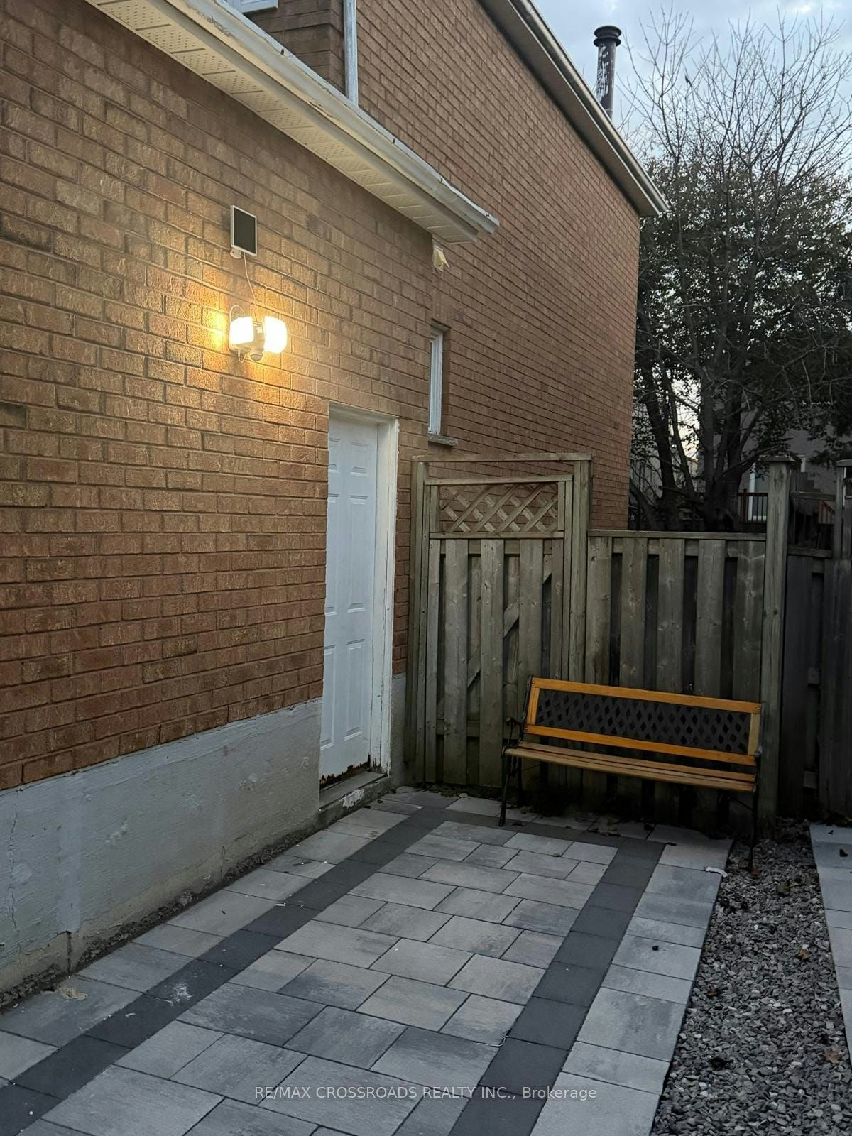 52 Norman Ross Drive, Markham, ON, L3S 2Z1 - 7
