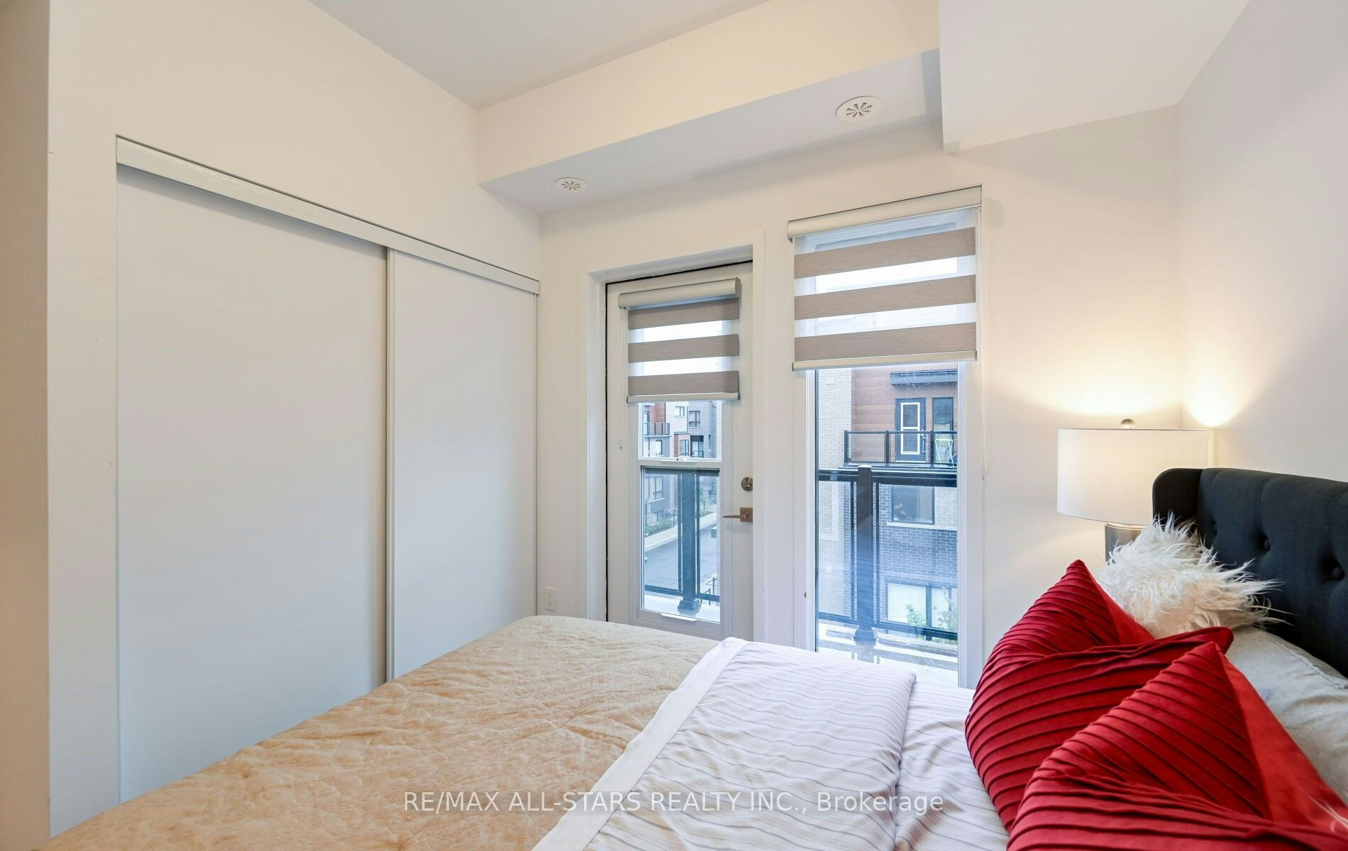 26-26 Lytham Green Circle, Newmarket, ON, L3Y 0H5 - 27