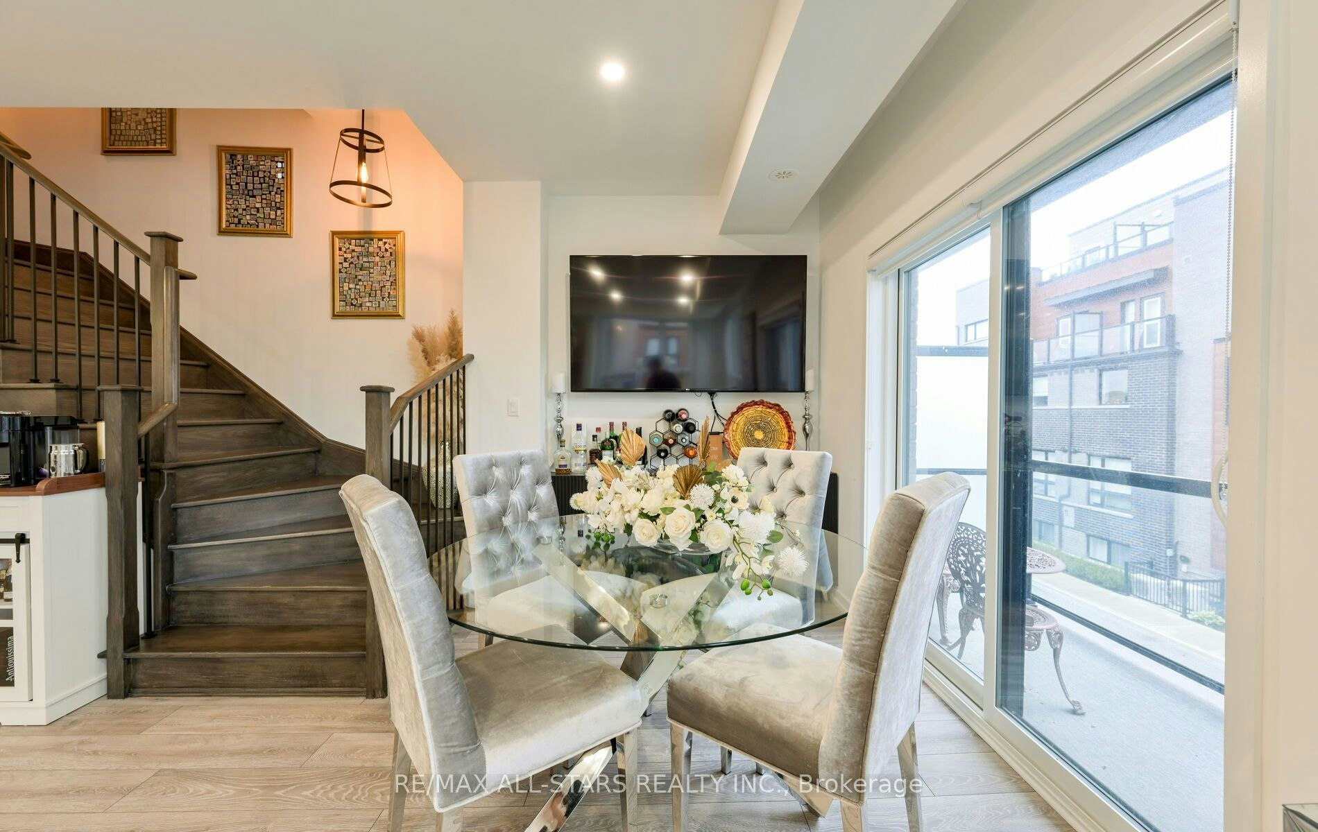26-26 Lytham Green Circle, Newmarket, ON, L3Y 0H5 - 10