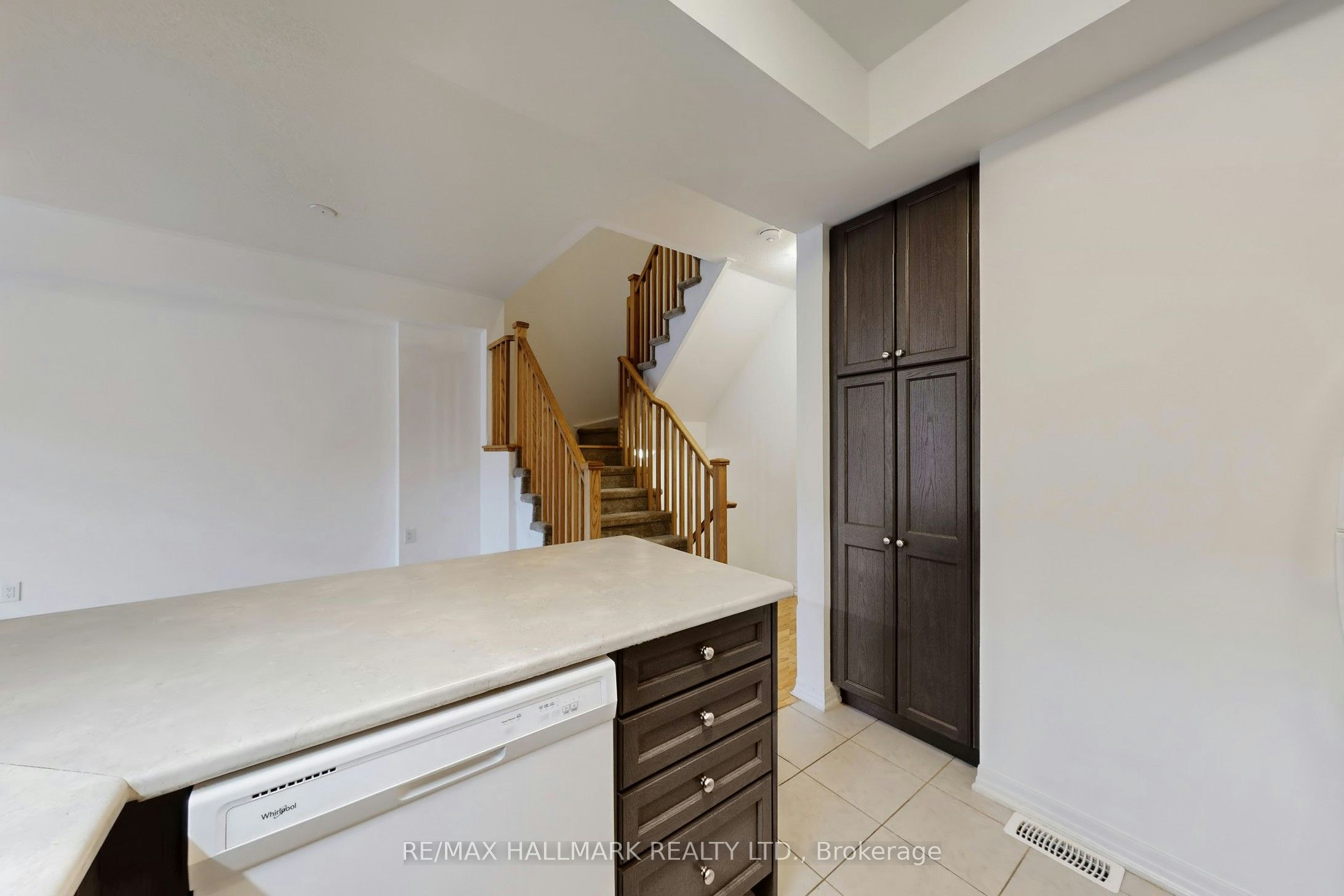 106 Bravo Lane, Newmarket, ON, L3X 0L3 - 14