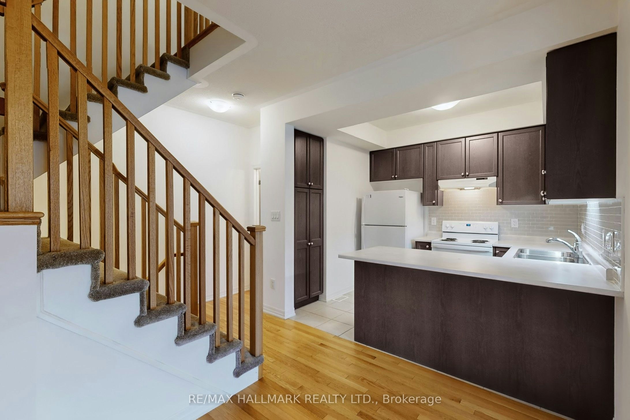 106 Bravo Lane, Newmarket, ON, L3X 0L3 - 8