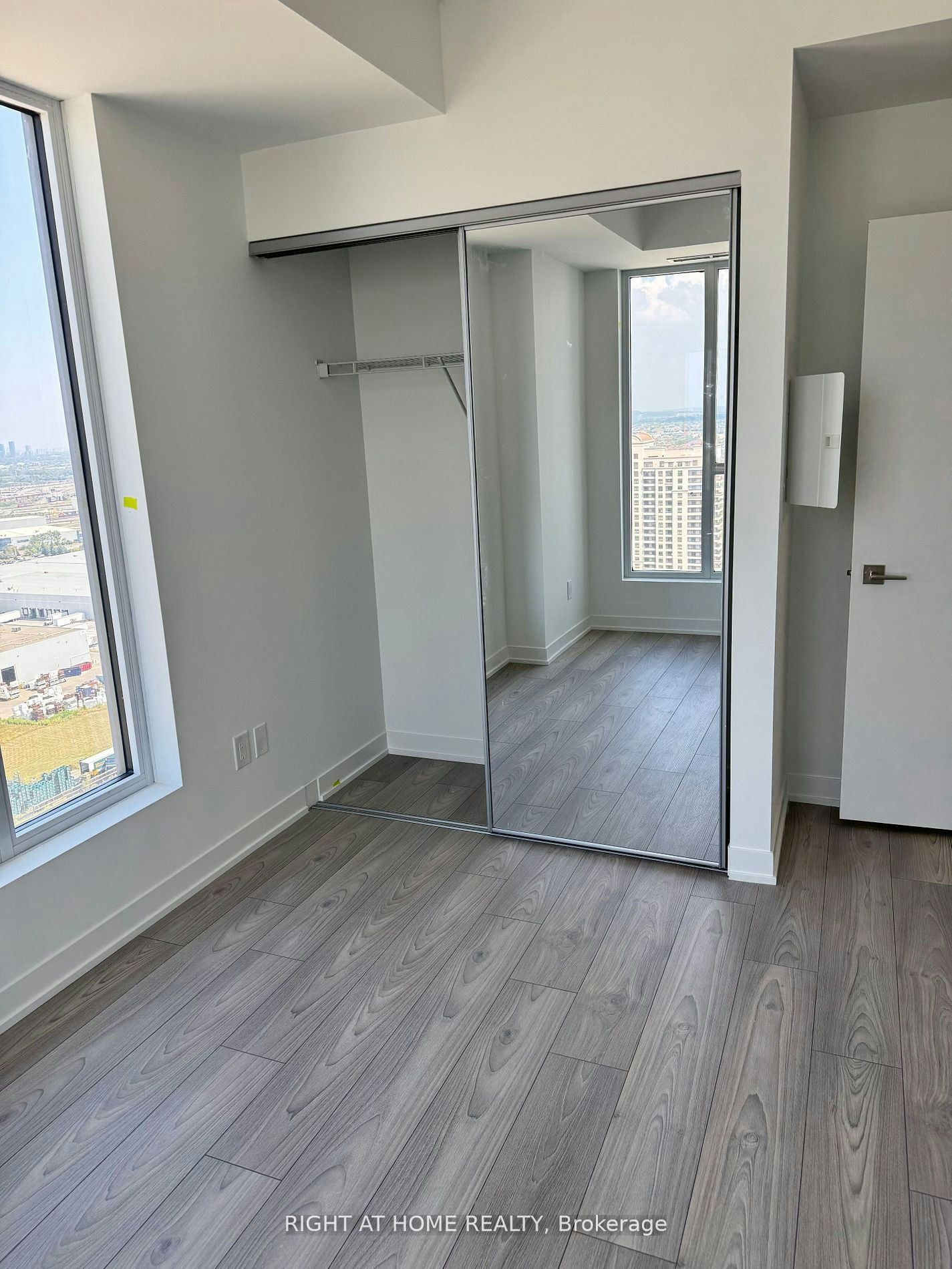 2305-474 Caldari Road, Vaughan, ON, L4K 0R5 - 4