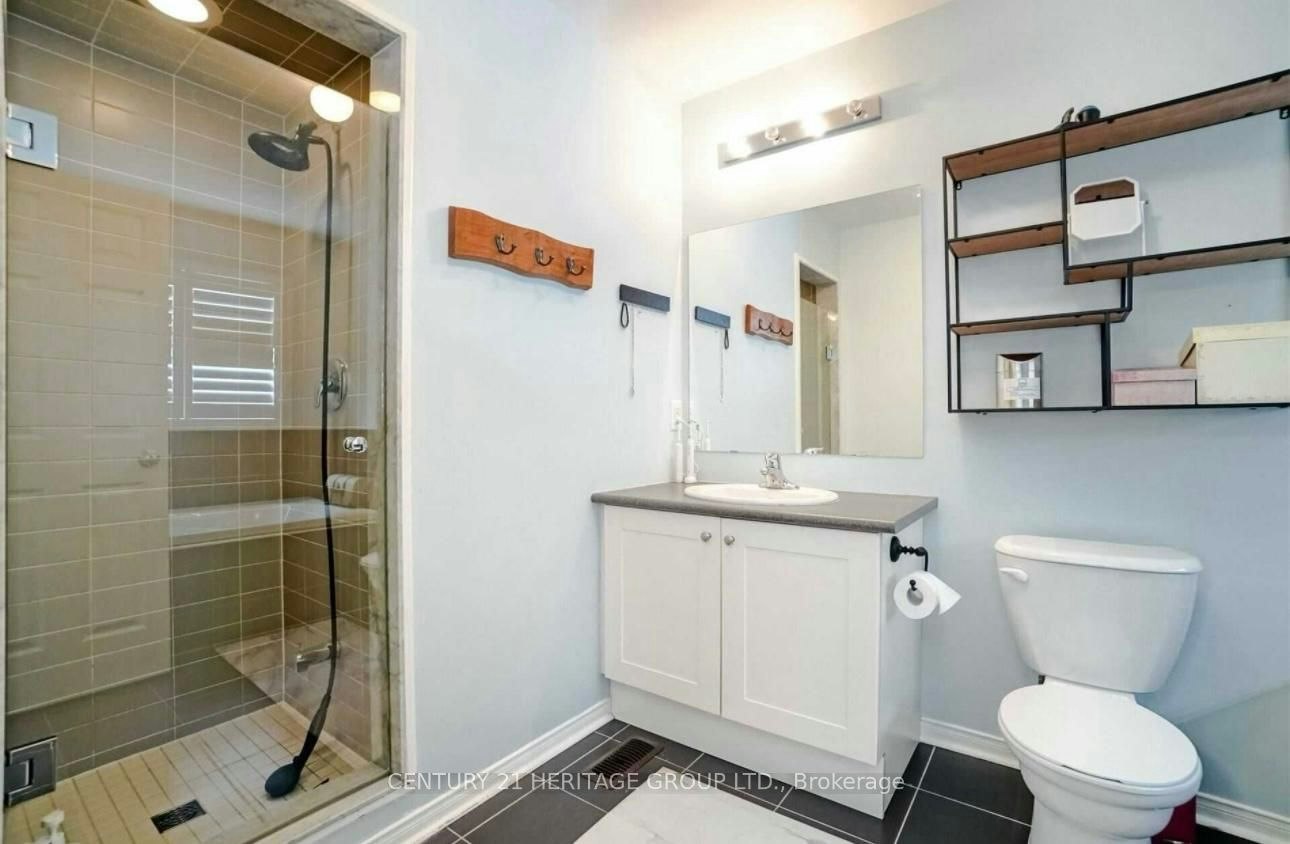 Upper Level, Main & 2nd-212 Armstrong Crescent E, Bradford West Gwillimbury, ON, L3Z 0L4 - 14