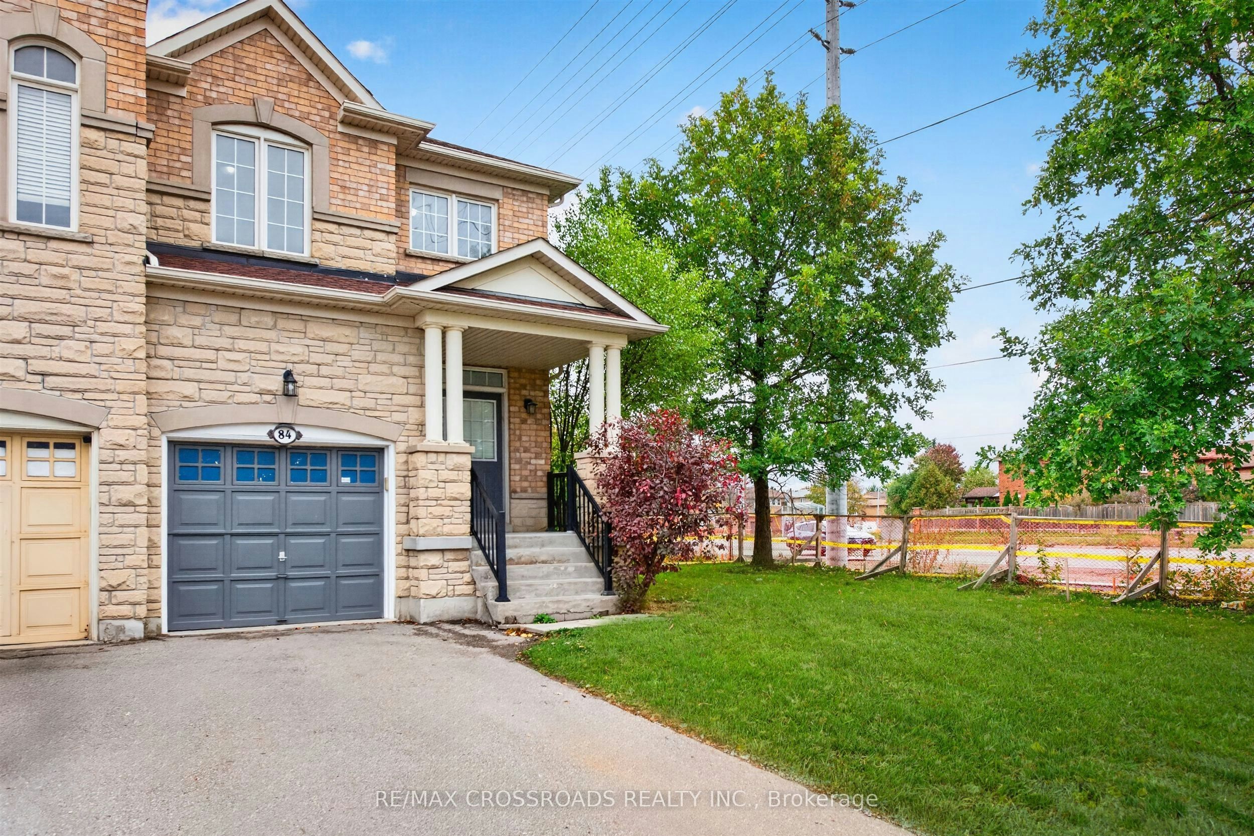 84 Littleriver Court, Vaughan, ON, L6A 0K4