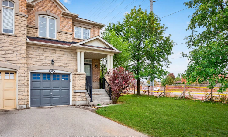 84 Littleriver Court