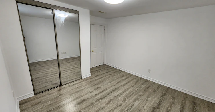 Lower Level-387 Paliser Crescent N, Richmond Hill, ON, L4C 1R5 - 21