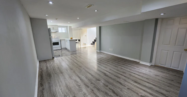 Lower Level-387 Paliser Crescent N, Richmond Hill, ON, L4C 1R5 - 16