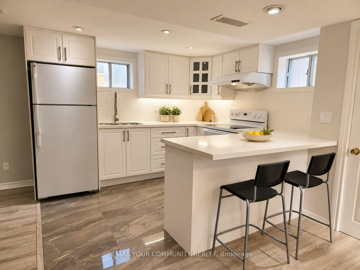 Lower Level-387 Paliser Crescent N, Richmond Hill, ON, L4C 1R5 - 5