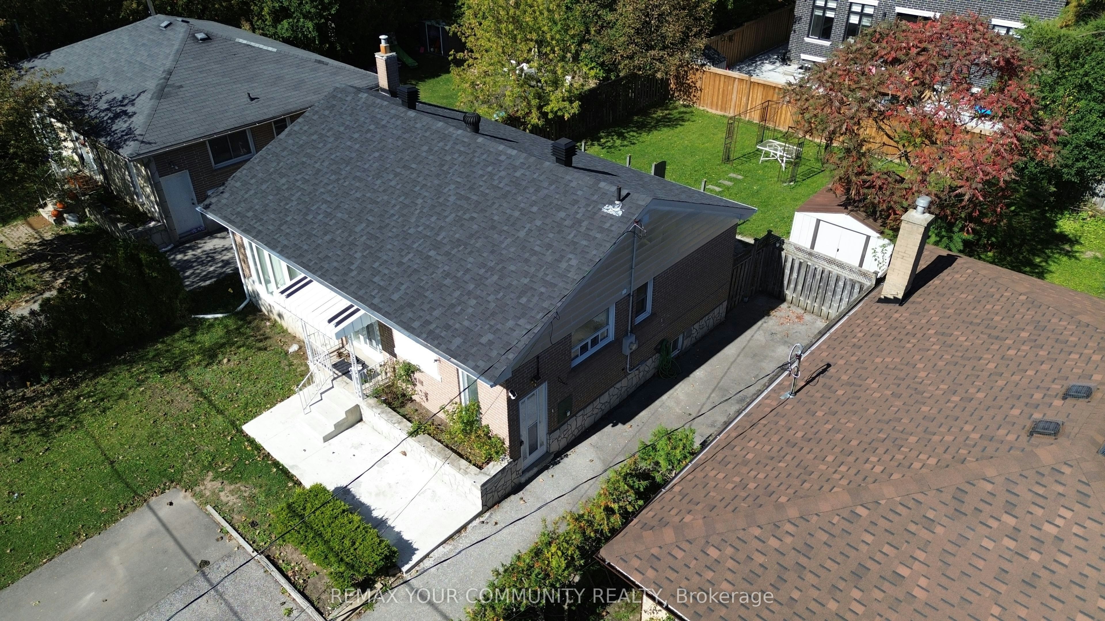 Lower Level-387 Paliser Crescent N, Richmond Hill, ON, L4C 1R5 - 25