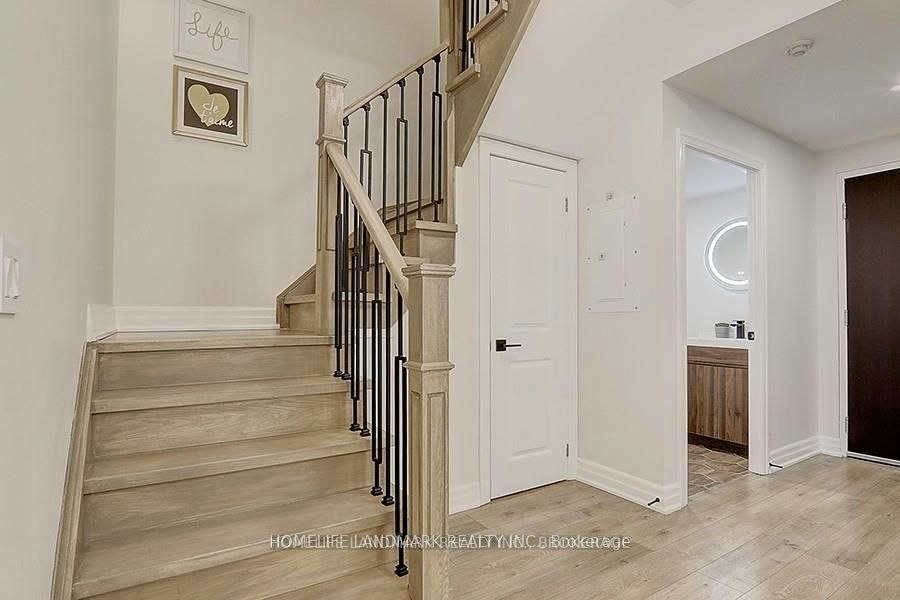 912-8110 Birchmount Road, Markham, ON, L6G 0E3 - 15
