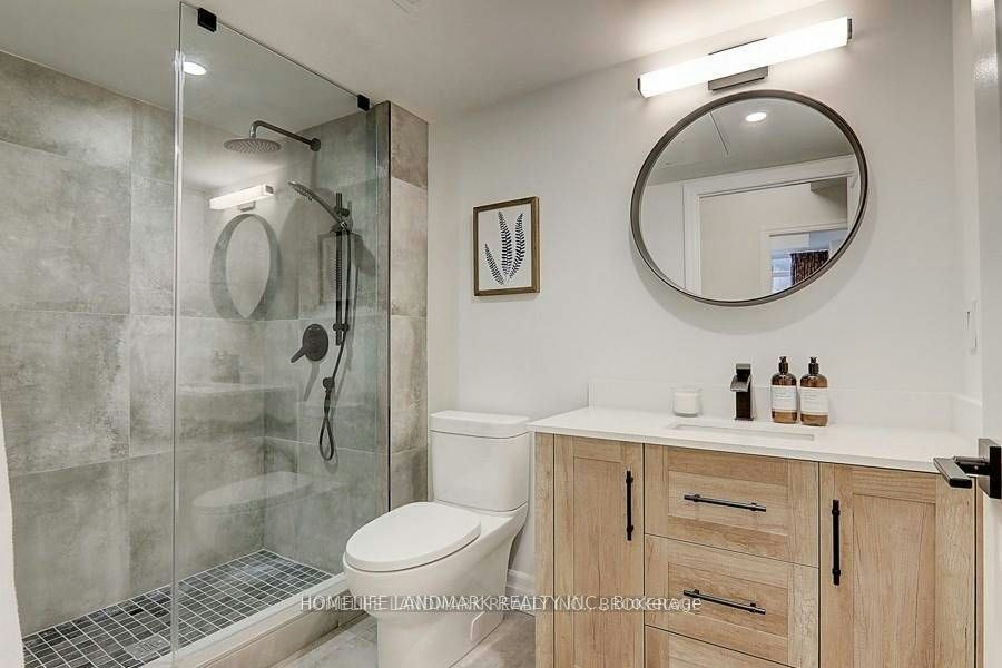 912-8110 Birchmount Road, Markham, ON, L6G 0E3 - 23