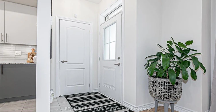 11-181 Parktree Drive, Vaughan, ON, L6A 5B1 - 2