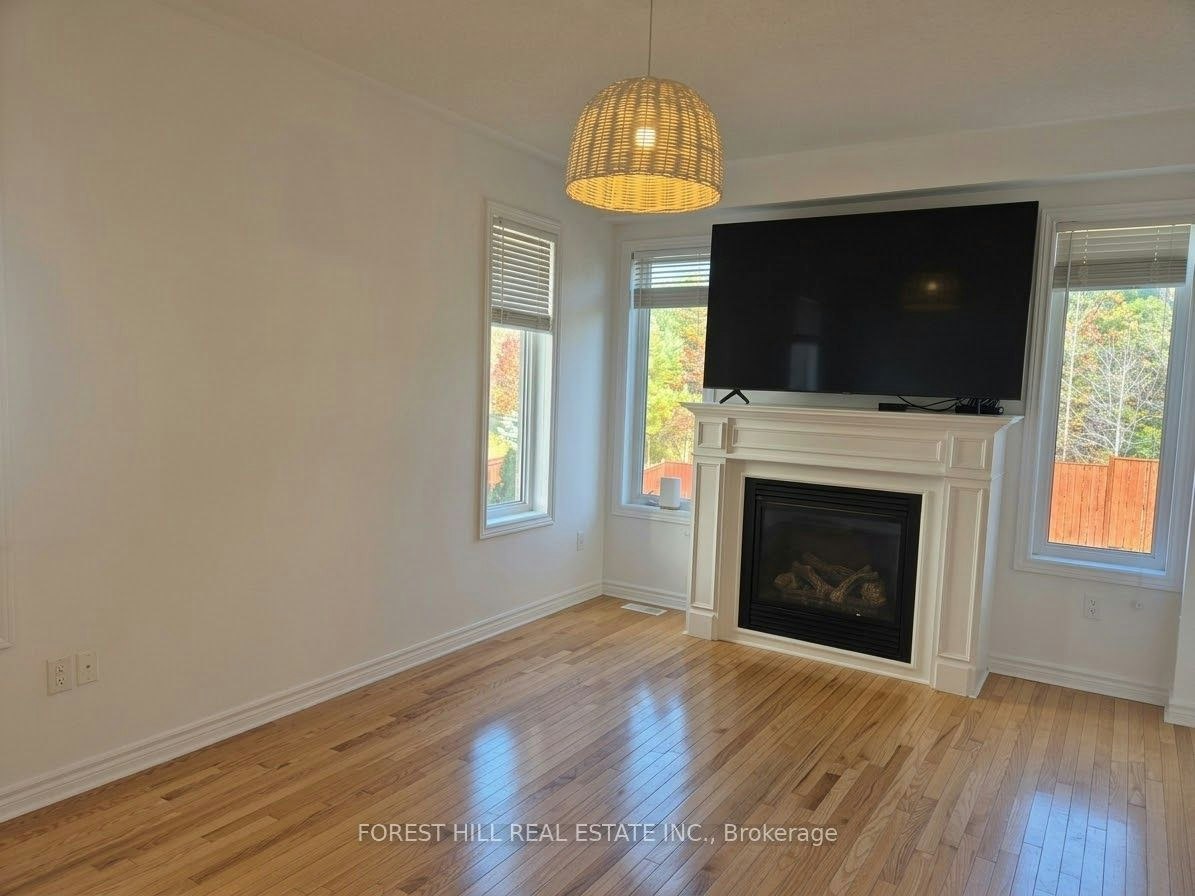 68 Blanchard Crescent, Essa, ON, L3W 0M9 - 5