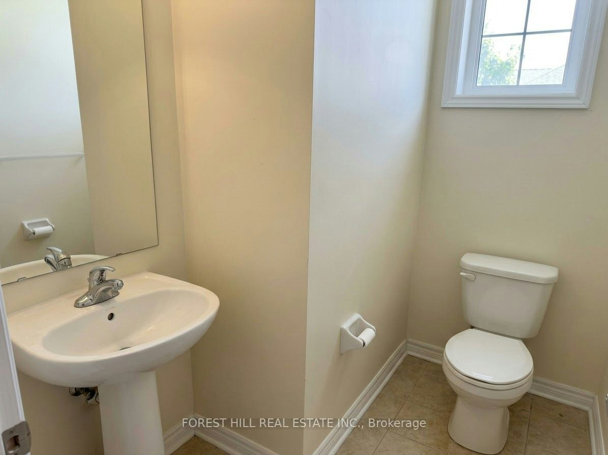 68 Blanchard Crescent, Essa, ON, L3W 0M9 - 8
