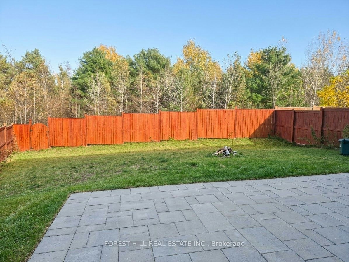 68 Blanchard Crescent, Essa, ON, L3W 0M9 - 2