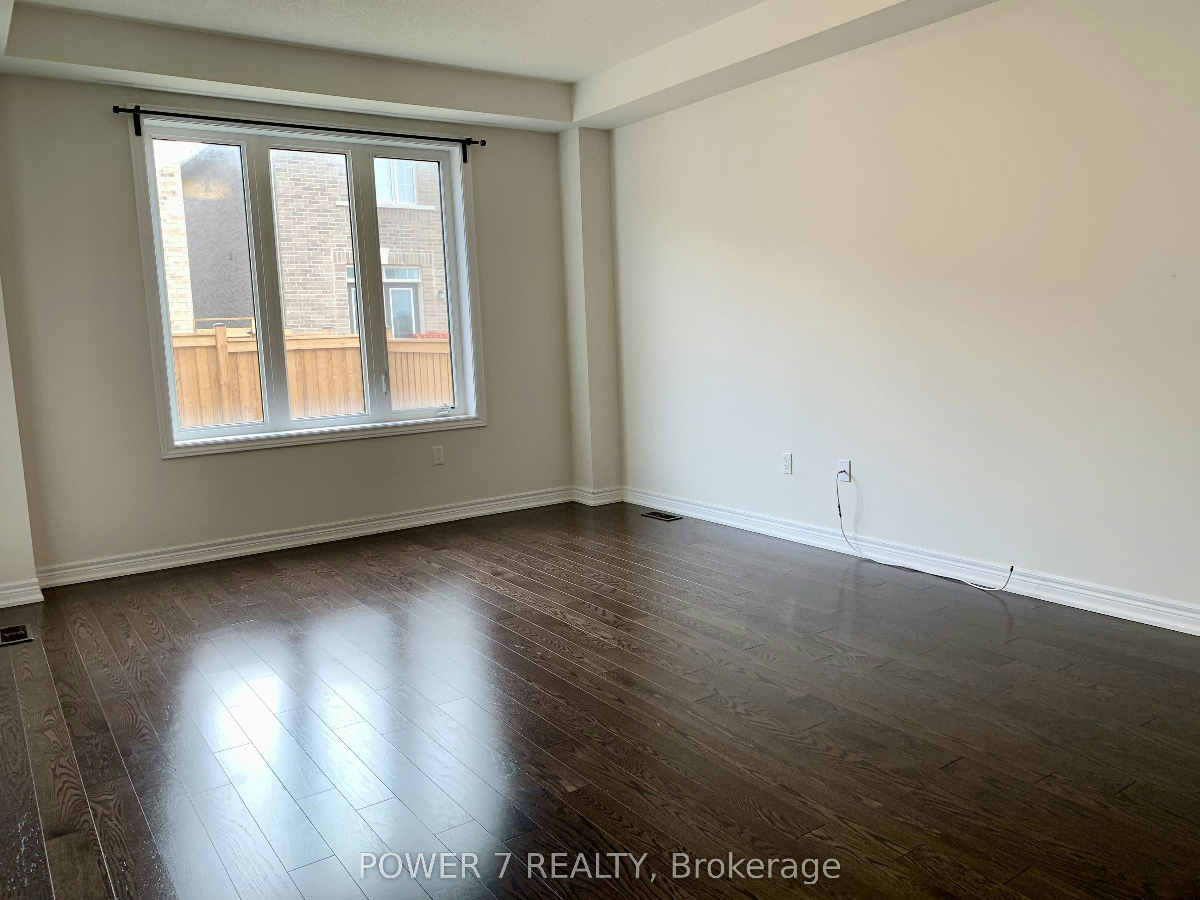 3 Falconridge Terrace, East Gwillimbury, ON, L9N 0R2 - 5