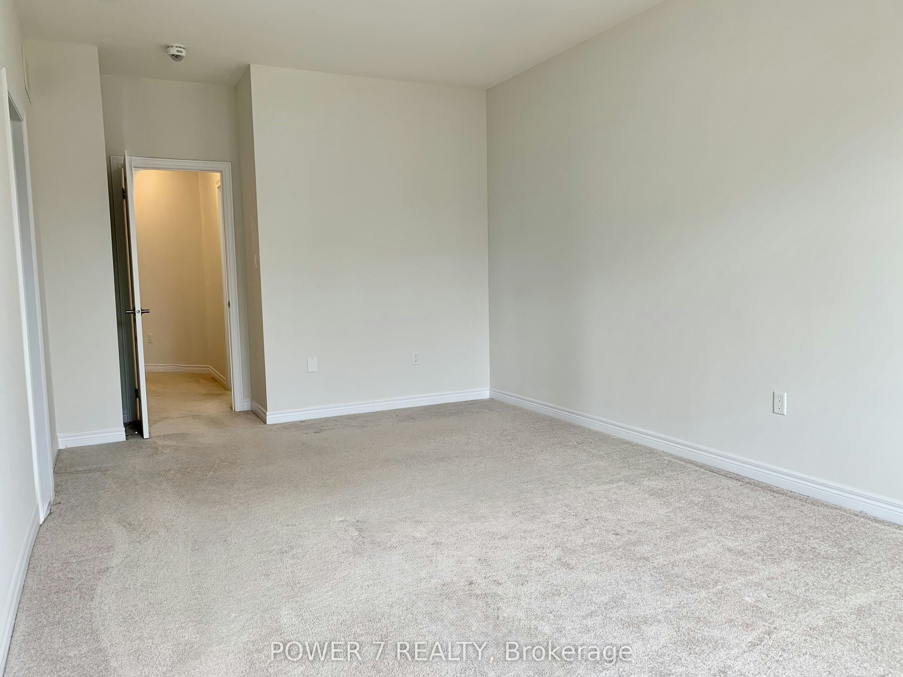 3 Falconridge Terrace, East Gwillimbury, ON, L9N 0R2 - 17